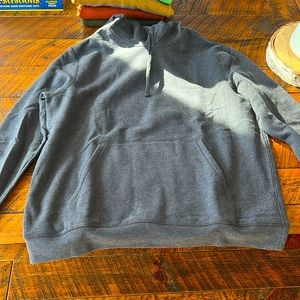 Men’s size Large Gray Hoodie with fleece lining